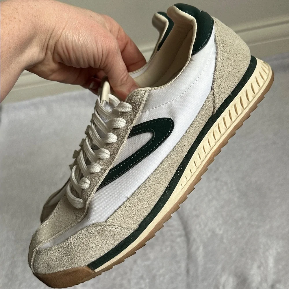 Tretorn Rawlins 2.0‎ Low Top Leather Suede Cream Green Sneakers 7.5 Athleisure